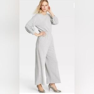 Who What Wear Gray Wide-Leg Jumpsuit - Size Small